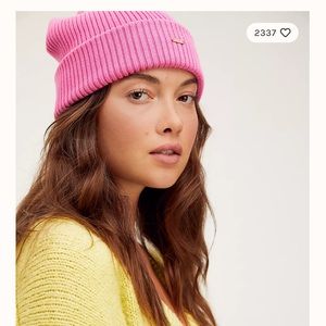 Free people outside the lines beanie